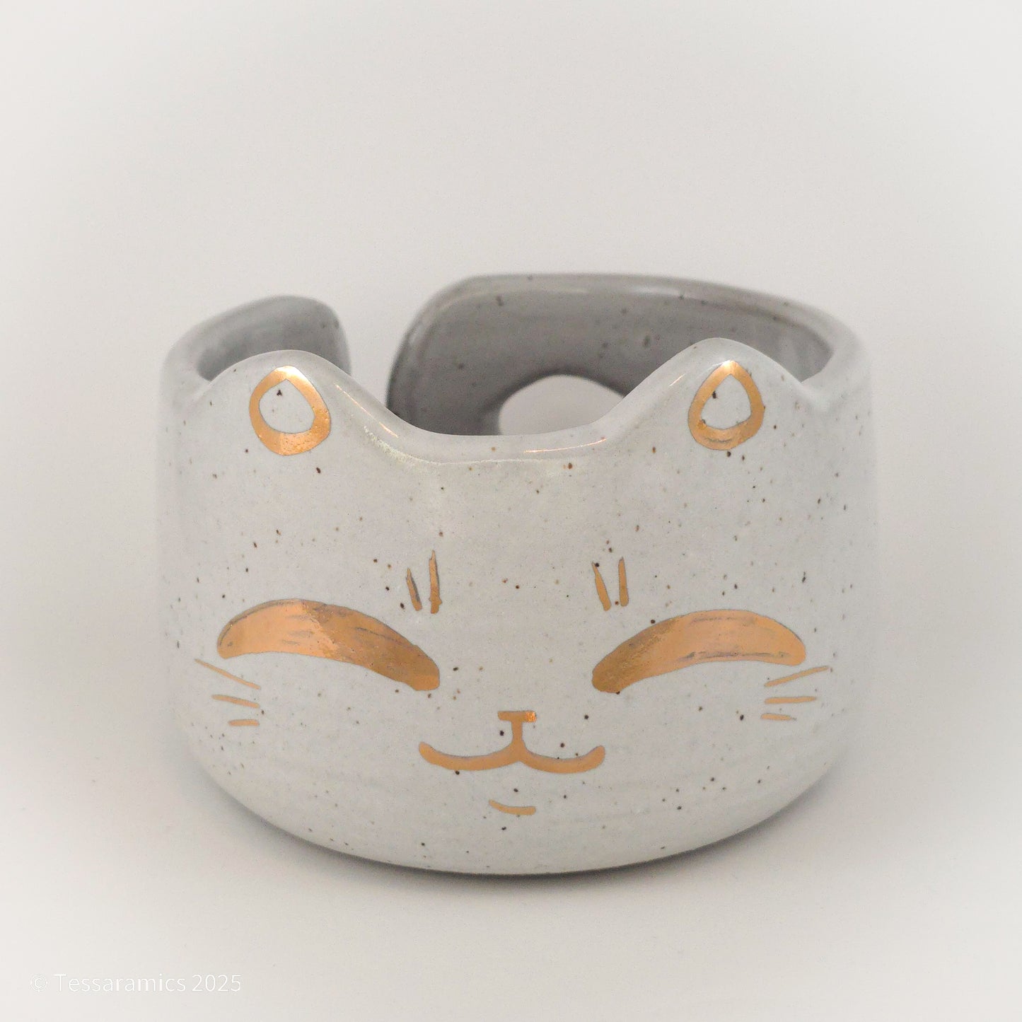 Cat Yarn Bowl with Gold*