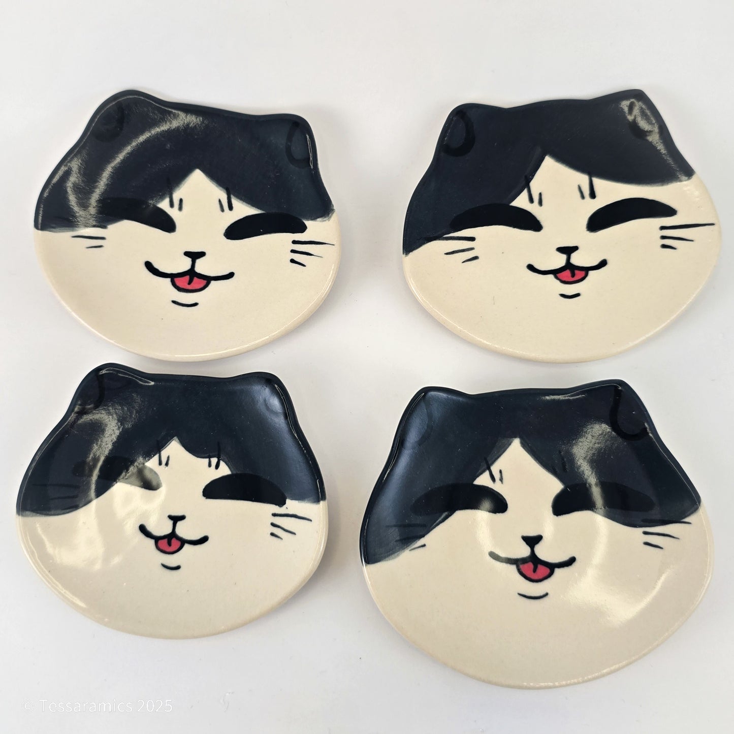 Tuxedo Cat Head Ring Dish *