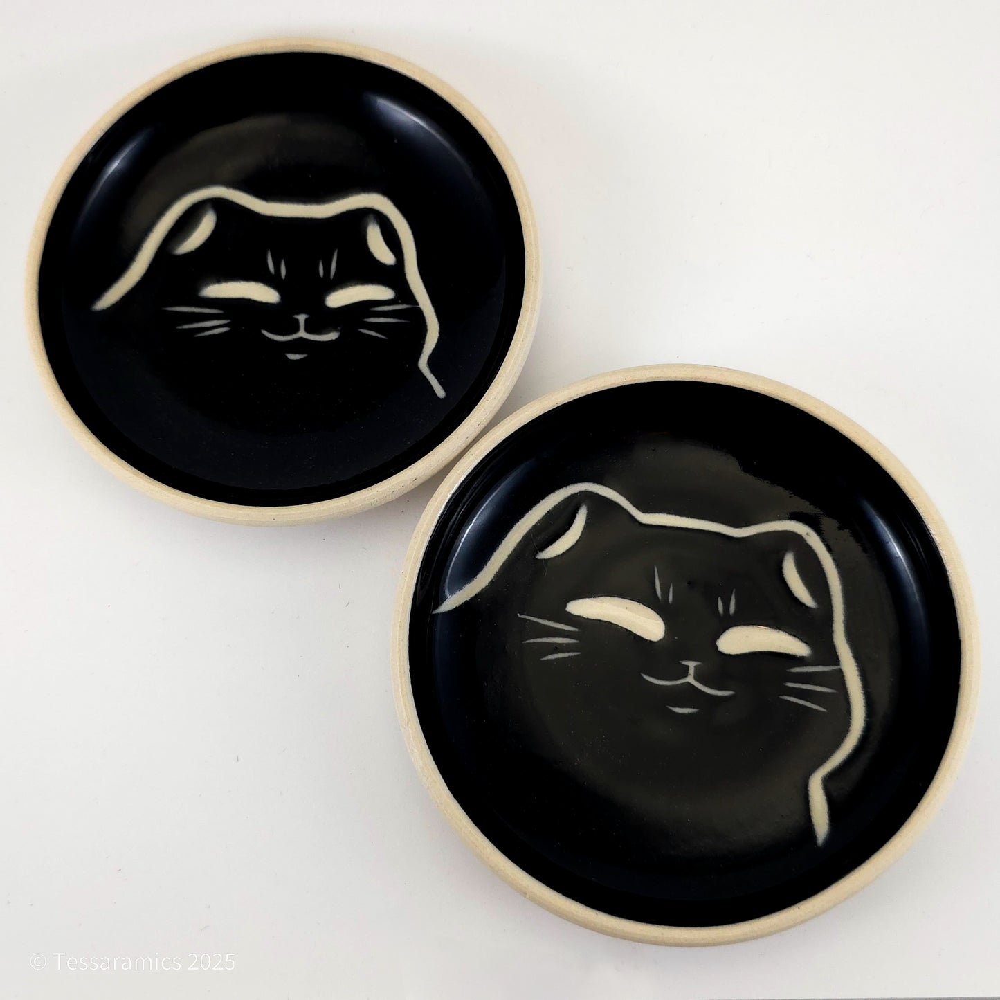 Content Cat Ring Dish*