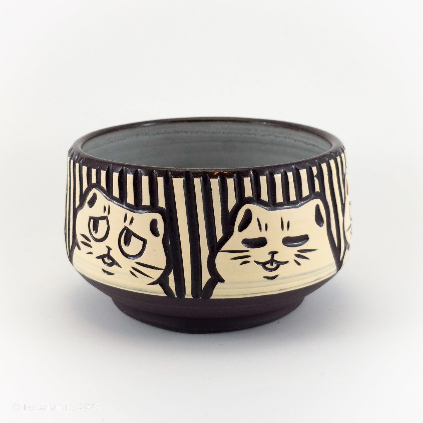 Medium Bowl With Cats