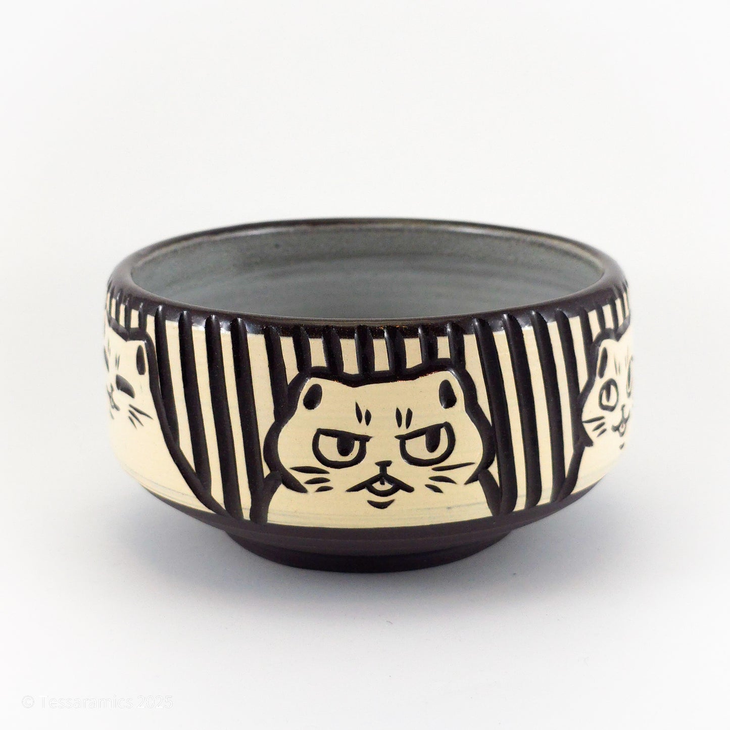 Medium Bowl With Cats