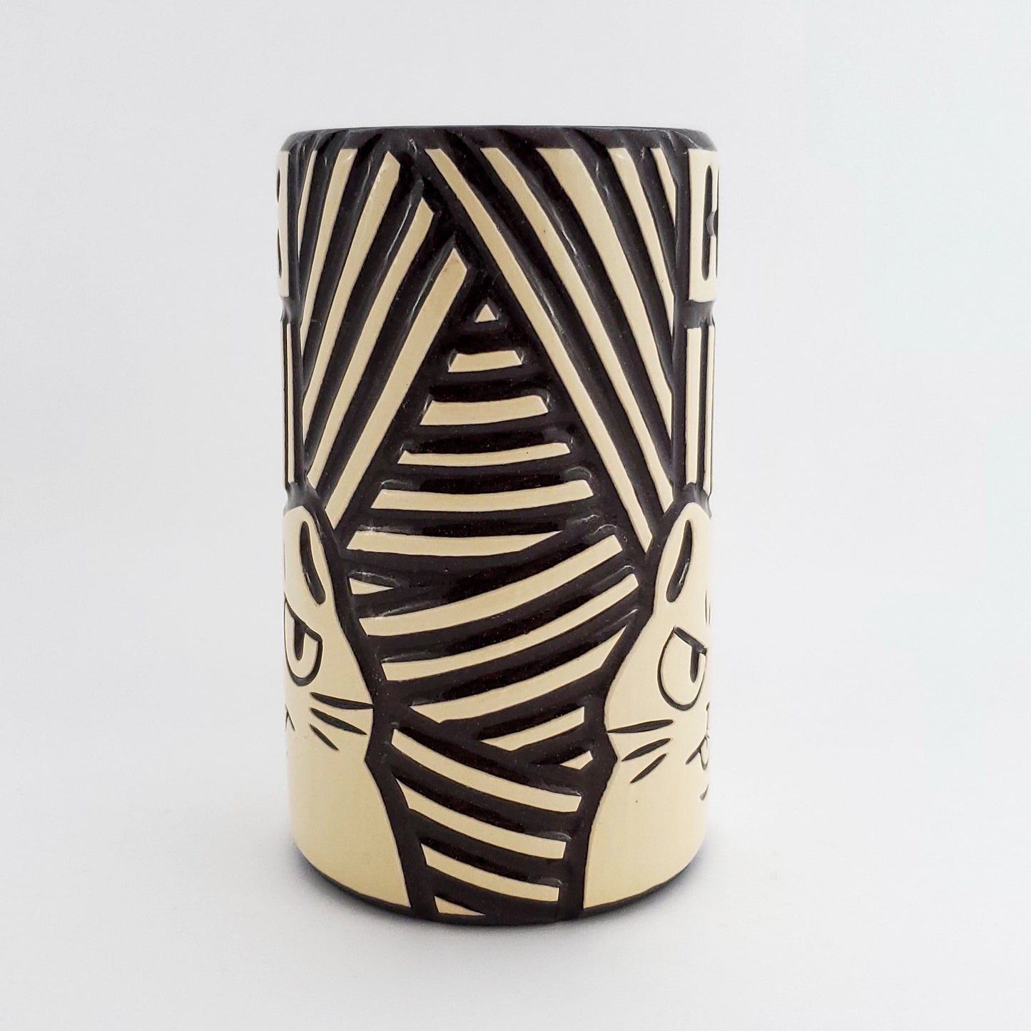 16 oz Heck Cat Mug in Coffee*