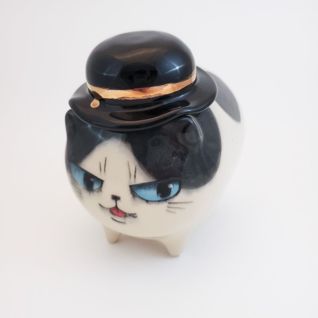 Bowler Hat Tuxedo Cat (DISCOUNTED)