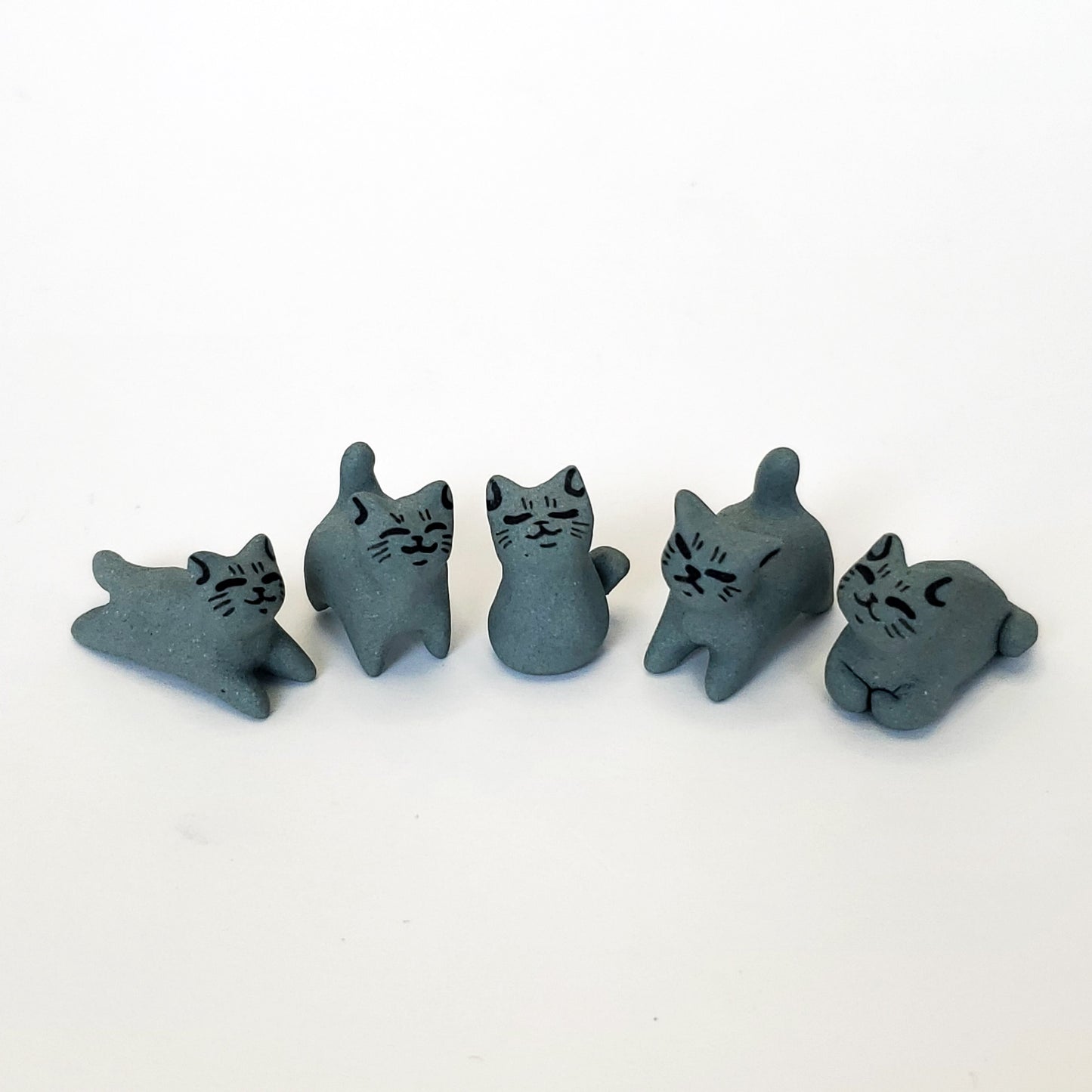 Set of 5 VERY Tiny Grey Cats*